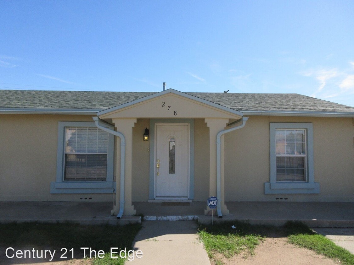 Primary Photo - 3 br, 2 bath House - 278 Edith Dr.