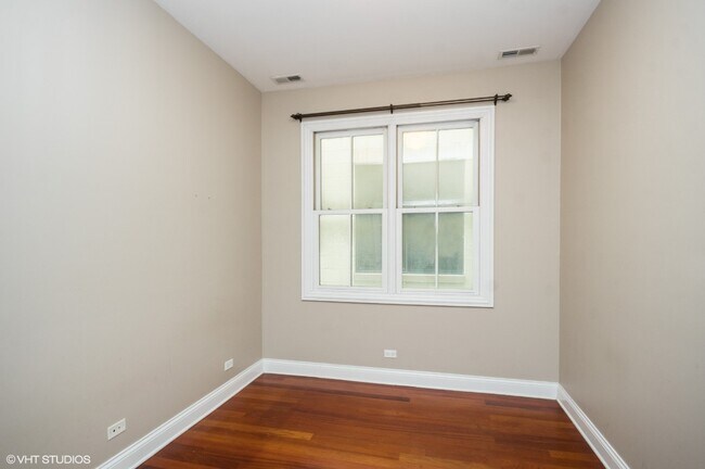 Building Photo - 2239 N Lister Ave