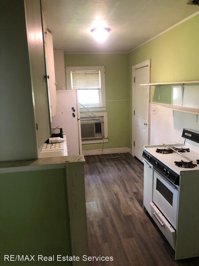 Building Photo - 2 br, 1 bath House - 623 Robinson