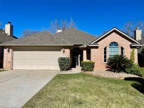 Building Photo - 10523 Torrey Pines Dr
