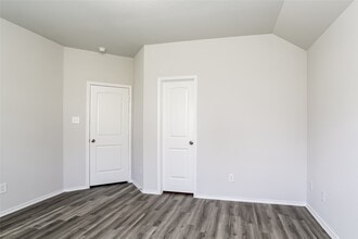 Building Photo - 25707 Hazy Elm Ln