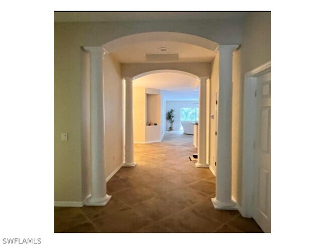 Building Photo - 21012 Cosenza Ct