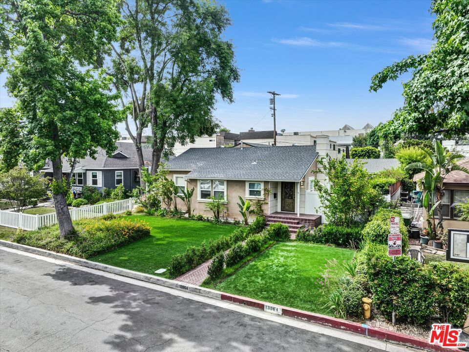 Foto principal - 13964 La Maida St