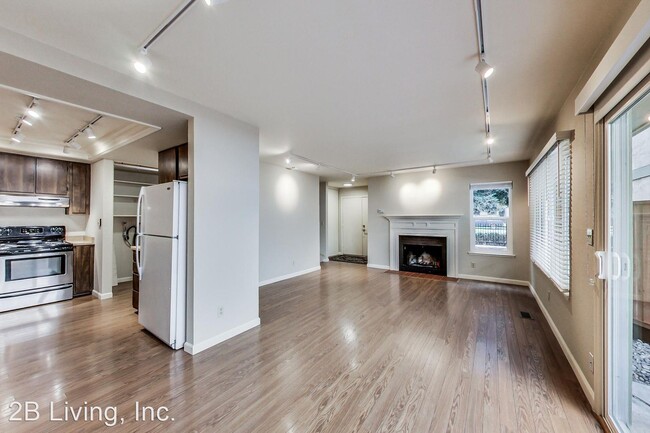 Building Photo - 3 br, 3 bath House - 46958 Masonic Terrace