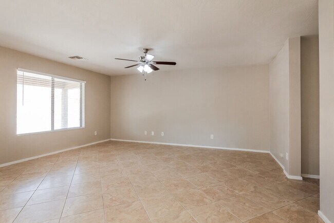Building Photo - 21868 W Mohave St