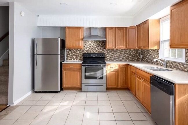 Foto del edificio - Move in ready!