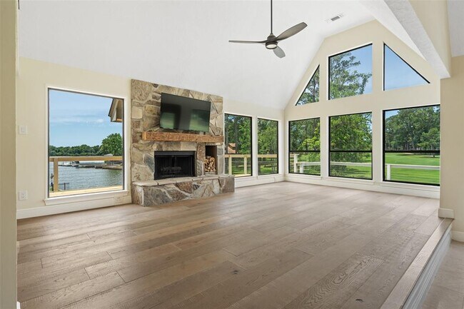 Foto del edificio - 12986 Wood Harbour Dr