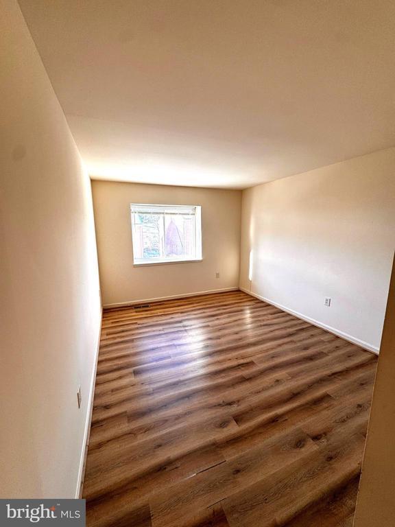 Foto del edificio - 4655 Logsdon Dr