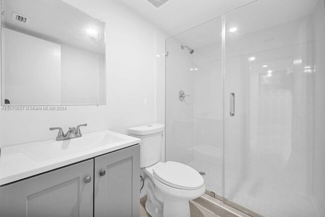 Foto del edificio - 4 bedroom in North Miami FL 33167