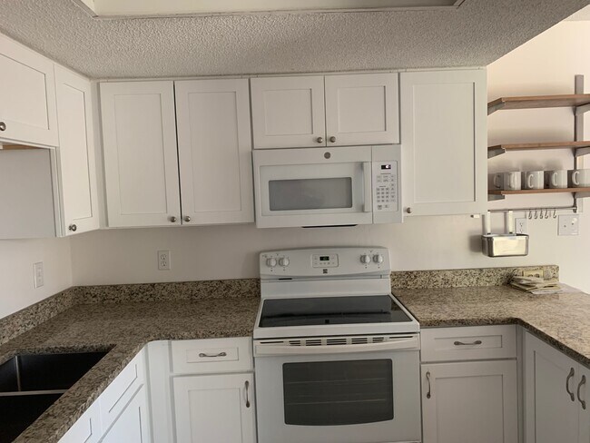 Foto del edificio - 806 Blvd de Orleans Blvd