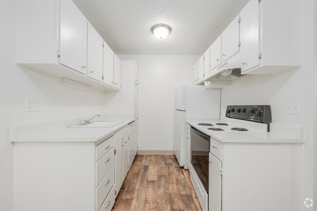 2 habitaciones, 1 baño, 880 pies cuadrados, cocina - Westside Estates