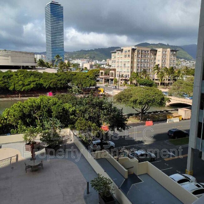 1717 Ala Wai Blvd Unit 601, Honolulu, HI 96815 Condo for Rent in