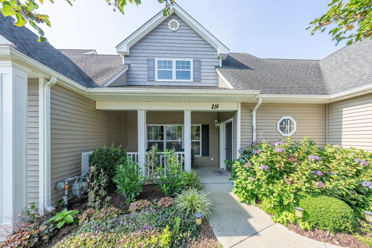 Foto principal - 18 Kennsington Ct