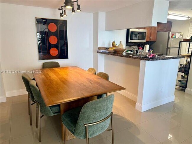 Foto del edificio - 770 Claughton Island Dr