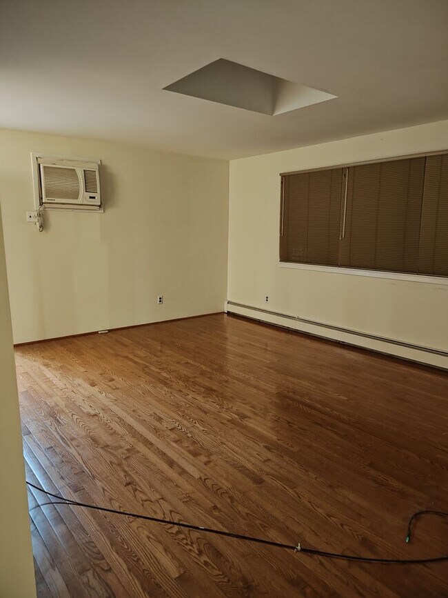 Foto del edificio - 32 Scooter Ln