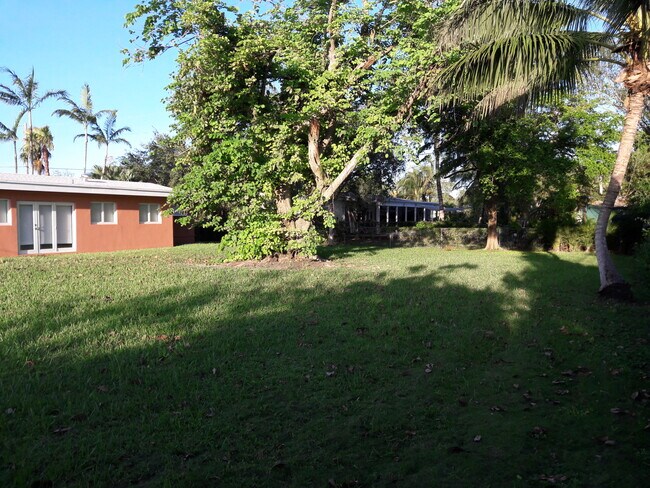 Foto del edificio - 8420 SW 142nd St