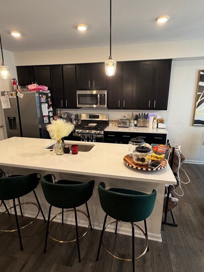 Foto del edificio - 23538 W Bancroft Dr