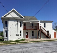 Building Photo - 602 N Franklin St