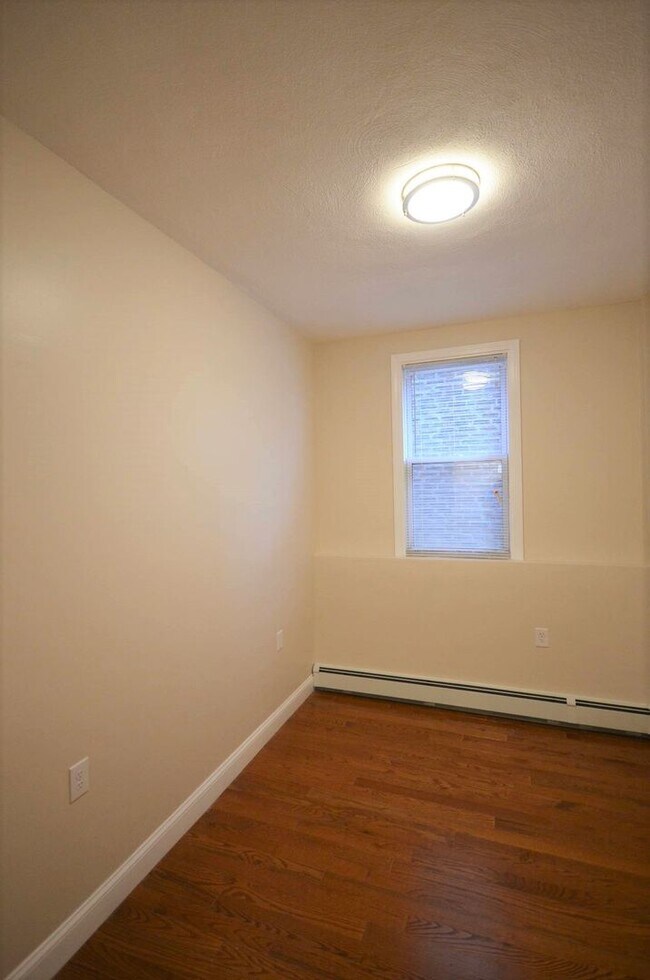 Foto del edificio - 349 Sumner St