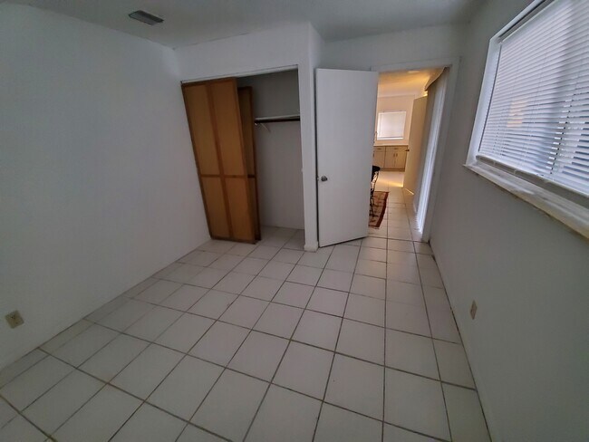 Foto del edificio - 5091 Adams Rd