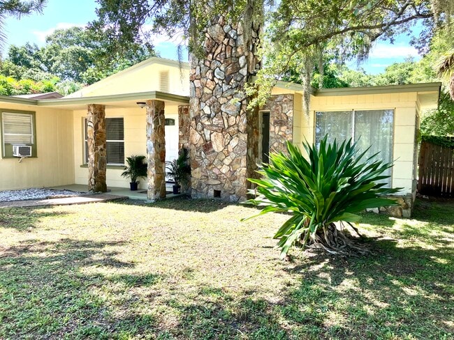 Photo - 1144 44th St House