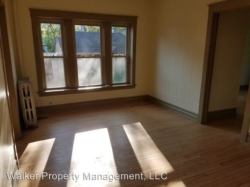 Foto del edificio - 609-609 E Milwaukee St