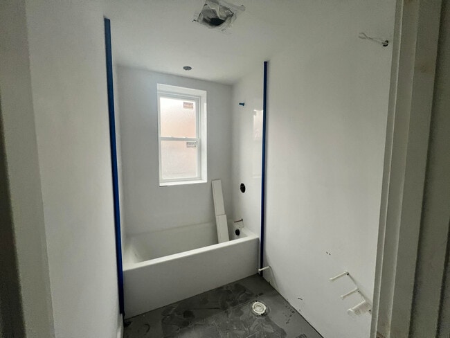 Building Photo - 161 Allston St
