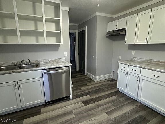 Building Photo - 220 Lake Ave