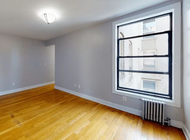Building Photo - 1305 St Nicholas Ave