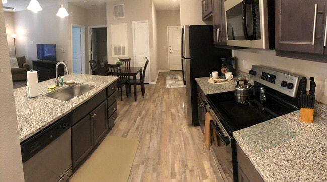 Building Photo - 8550 Nb Interstate 77 St