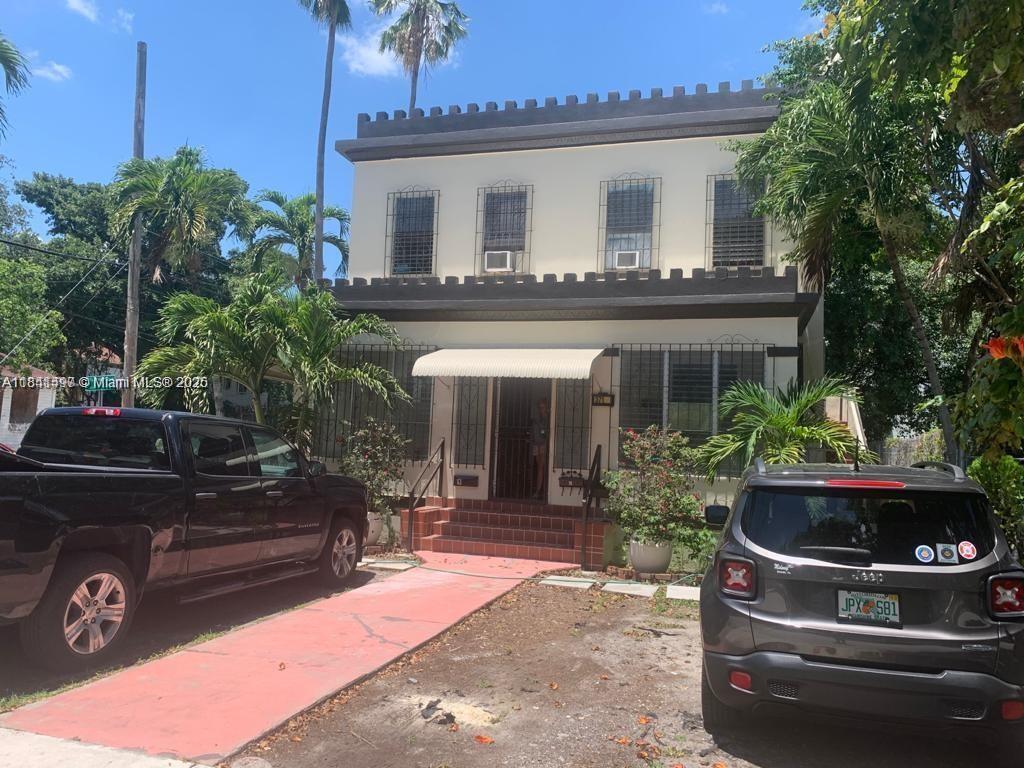 Foto principal - 371 NW 3rd St