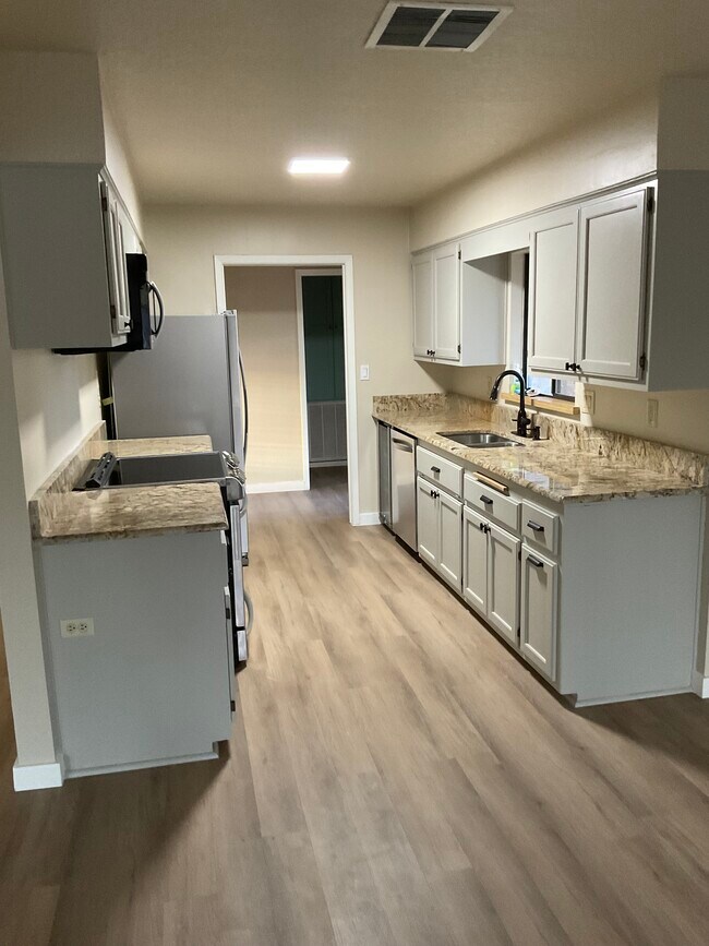 Wine fridge included - 115 Frederick Rd