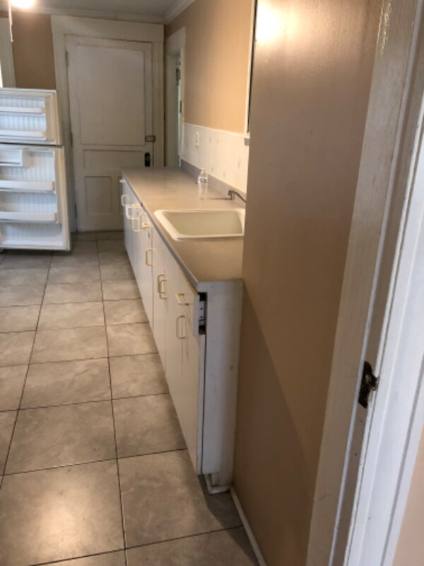 Building Photo - 182 Jersey St