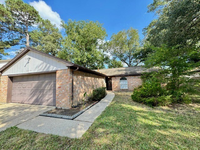 Foto principal - 24018 Spring Briar Ln