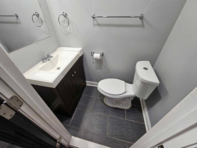 Foto del edificio - 3 Bed/1.5 bath Townhouse in Pigtown