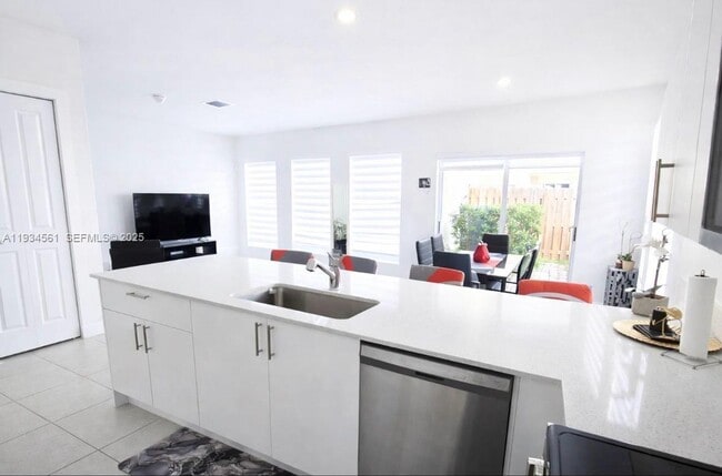 Photo - 12841 SW 243rd St House