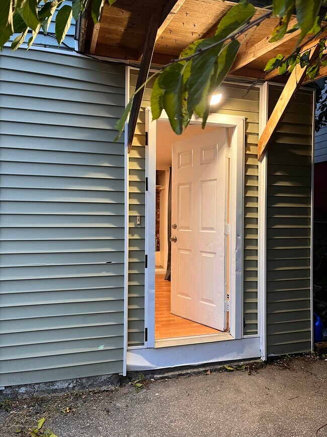 Large living room walking closet - 62 West St
