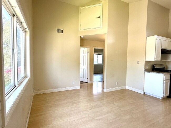 Building Photo - 2242 Elden Ave