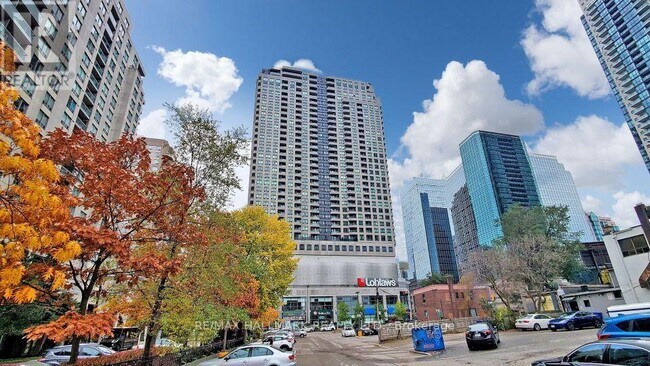Building Photo - 1005 - 33 EMPRESS AVENUE