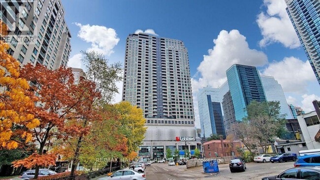 Photo du bâtiment - 33 Empress Ave