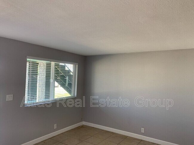 Foto del edificio - 960 N Jay St