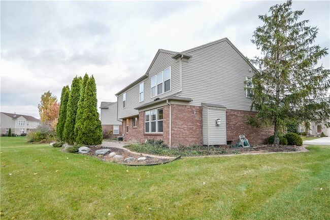 Building Photo - 4680 Pond Run
