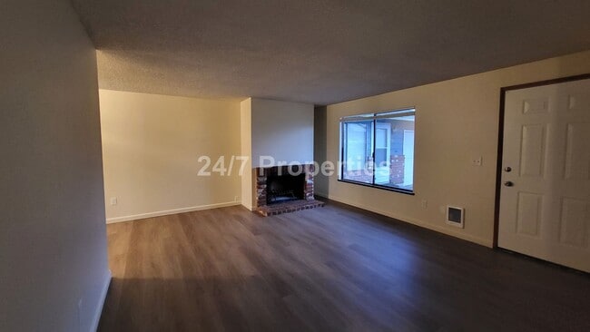 Foto del edificio - 2024-760MF