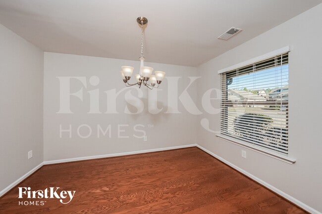 Building Photo - 100 Village Springs Cove