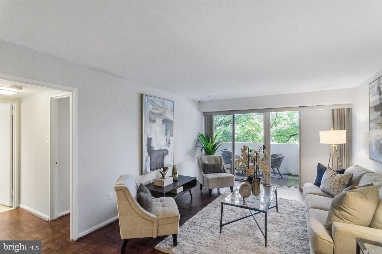 Foto principal - 700 7th St SW