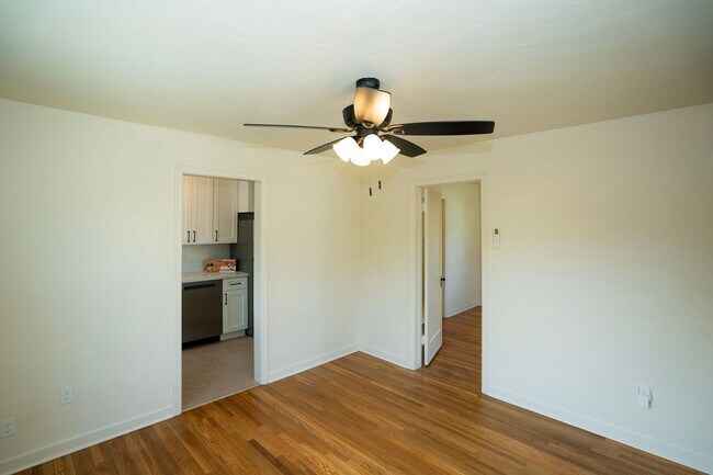 Foto del edificio - Step into timeless elegance and modern com...