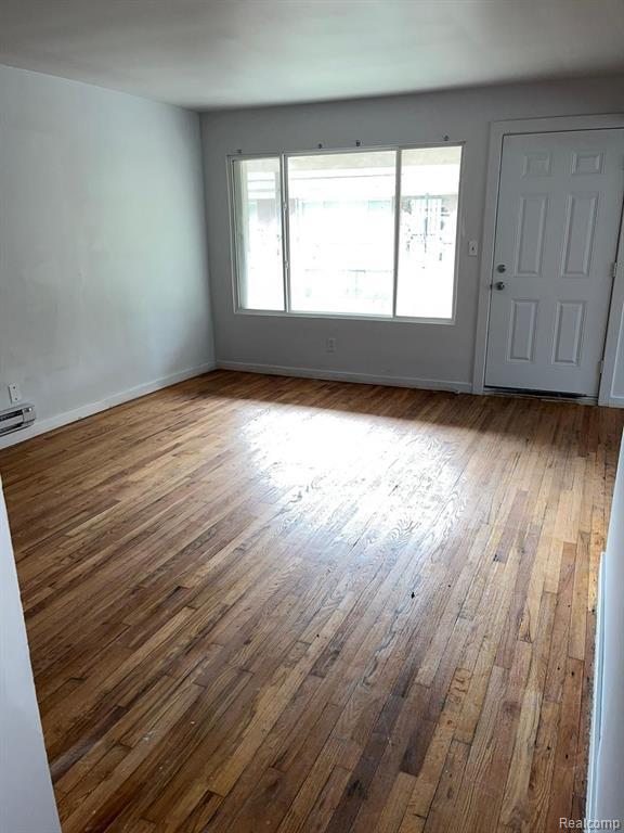 10235 Whittier Ave Unit 13, Detroit, MI 48224 Room for Rent in