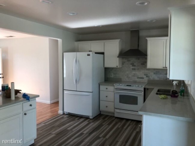 Building Photo - 3 br, 2 bath House - 2511 Brownstone Ct