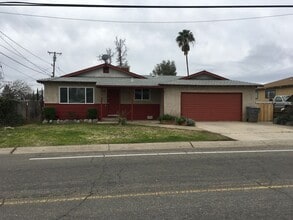Building Photo - 1151 Riviera Dr