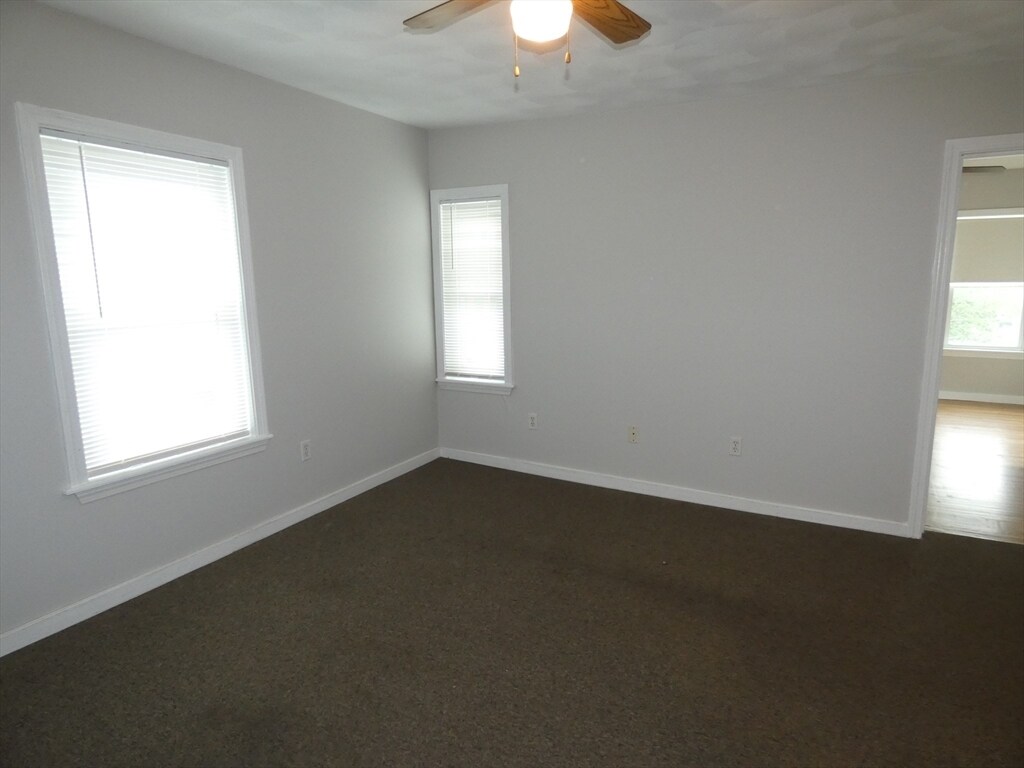 Foto principal - 282 Main St